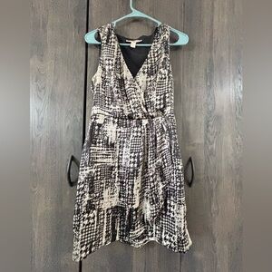 Forever 21 Black and Cream Patterned Midi Dress